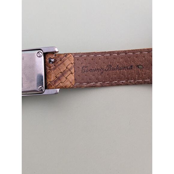 Tommy Bahama Swiss Quart Watch Tank Style Working - Picture 9 of 9